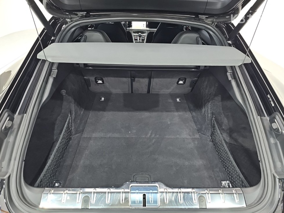 Porsche Panamera — miniaturë 29