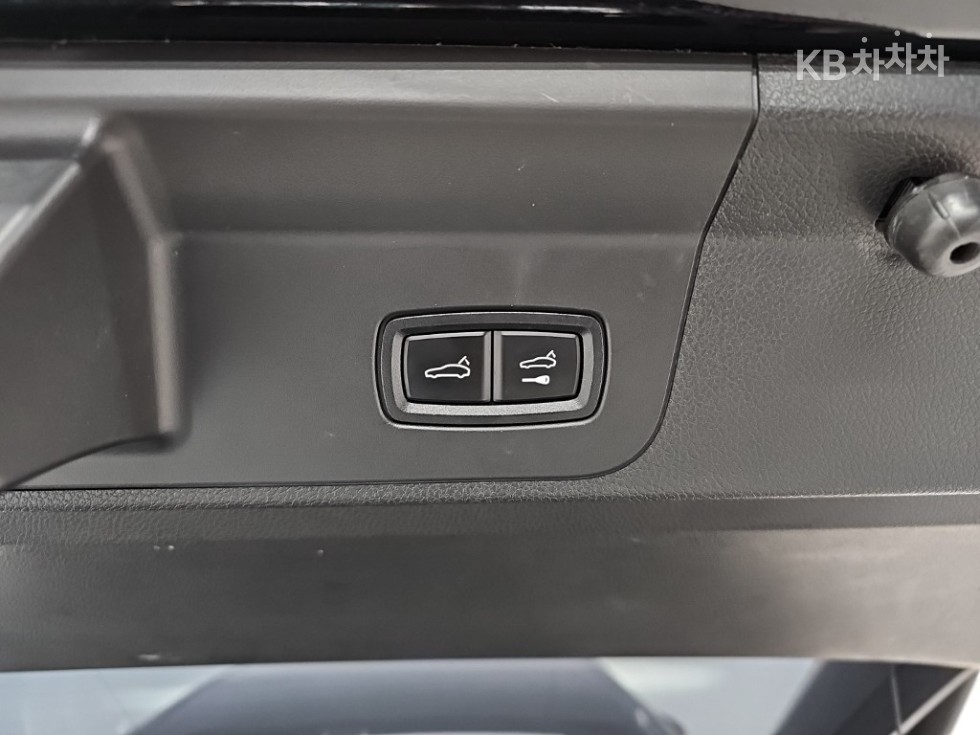 Porsche Panamera — miniaturë 30