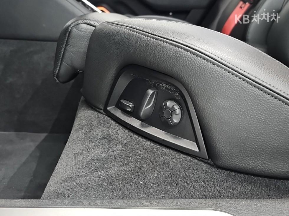 Porsche Panamera — miniaturë 27