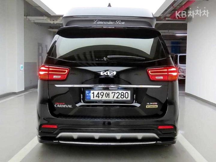 Kia Carnival — miniaturë 3