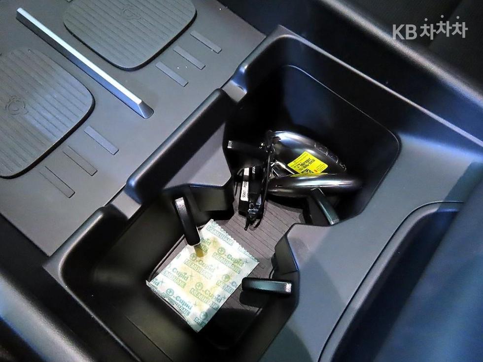 Hyundai Santa Fe — miniaturë 13