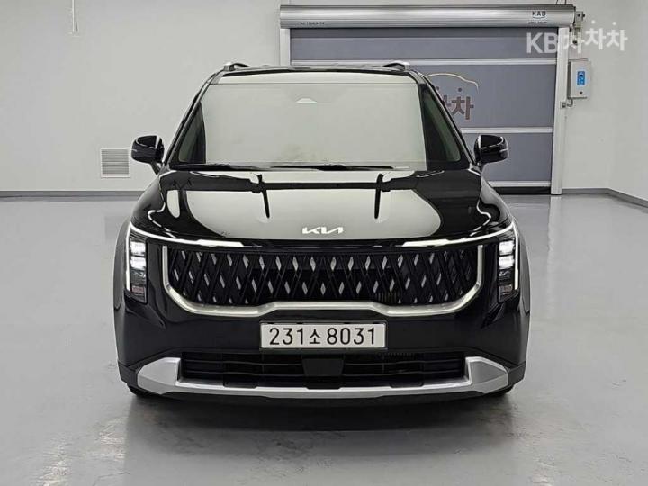 Kia Carnival — miniaturë 2