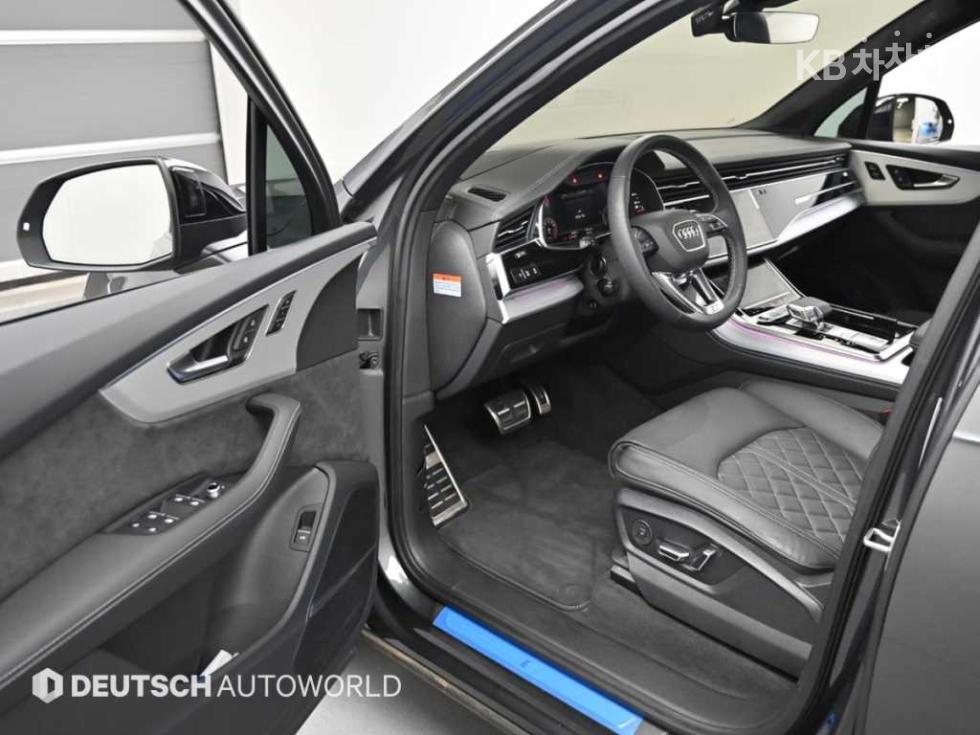 Audi Q7 — miniaturë 11