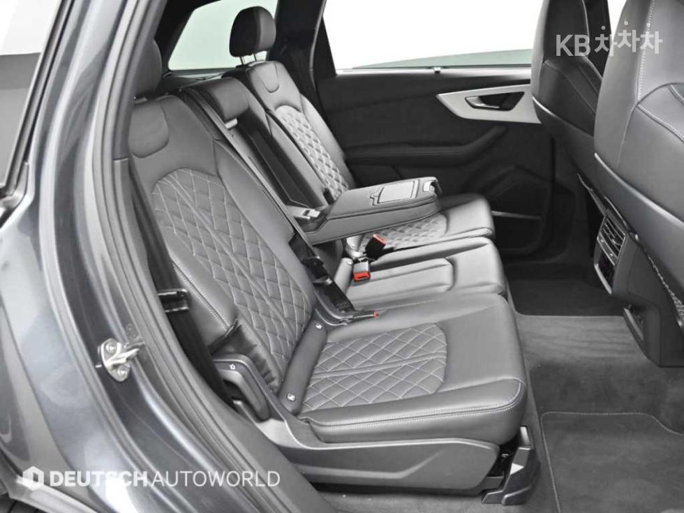 Audi Q7 — miniaturë 12