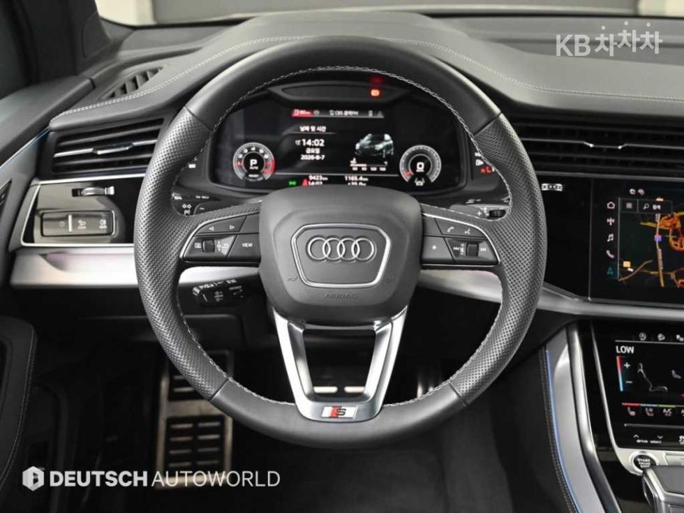 Audi Q7 — miniaturë 13