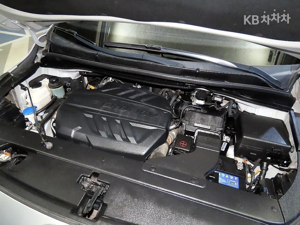 Kia Carnival — miniaturë 19