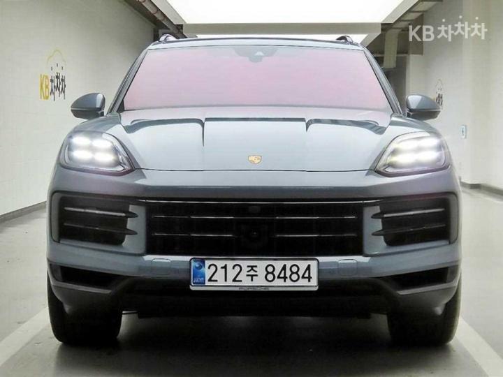 Porsche Cayenne 3.0 E-Hybrid 기본형 — foto 1