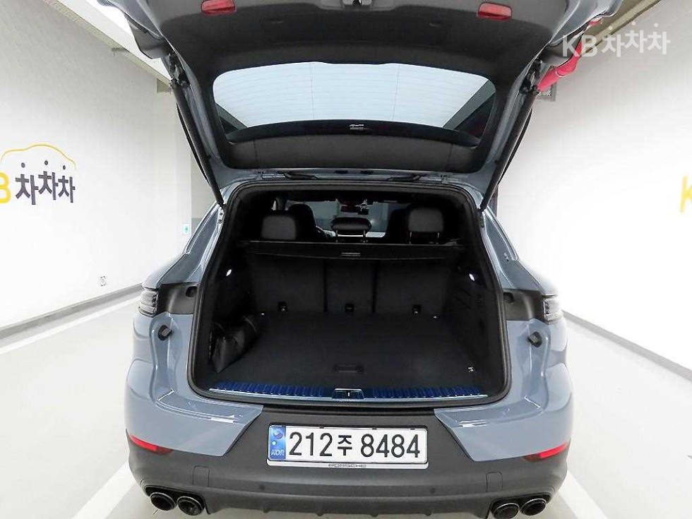 Porsche Cayenne — miniaturë 5