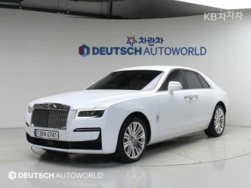 Rolls-Royce Ghost 6.7 v12 — foto 1