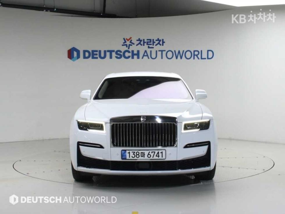 Rolls-Royce Ghost — miniaturë 3