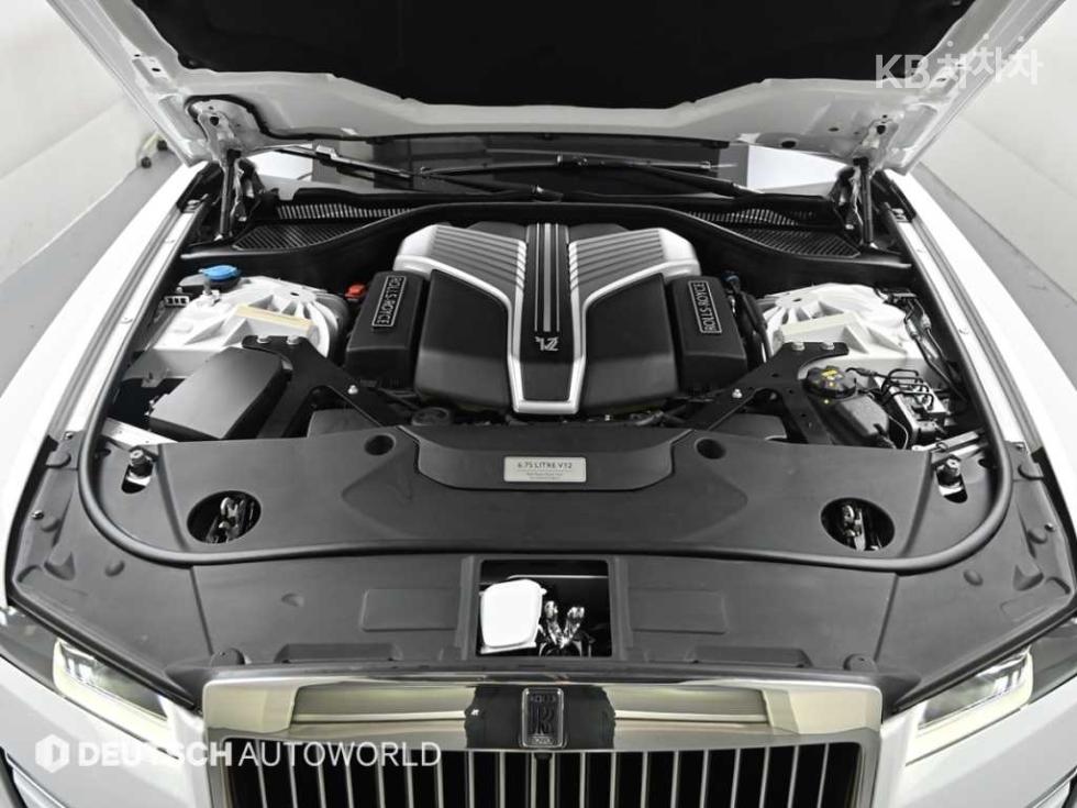 Rolls-Royce Ghost — miniaturë 6