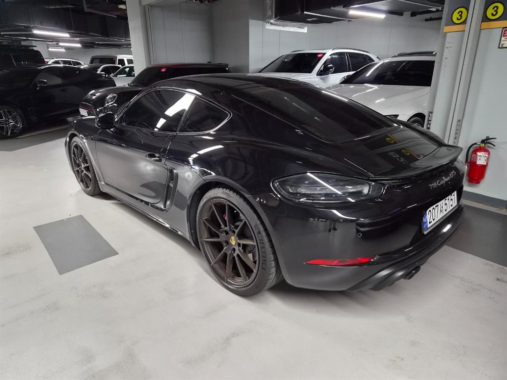 Porsche 718 — miniaturë 15