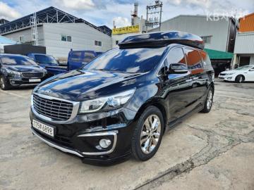 Kia Carnival 9인승 2.2 디젤 하이리무진 프레스티지