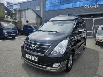Hyundai Starex 4WD Limousine — foto 1