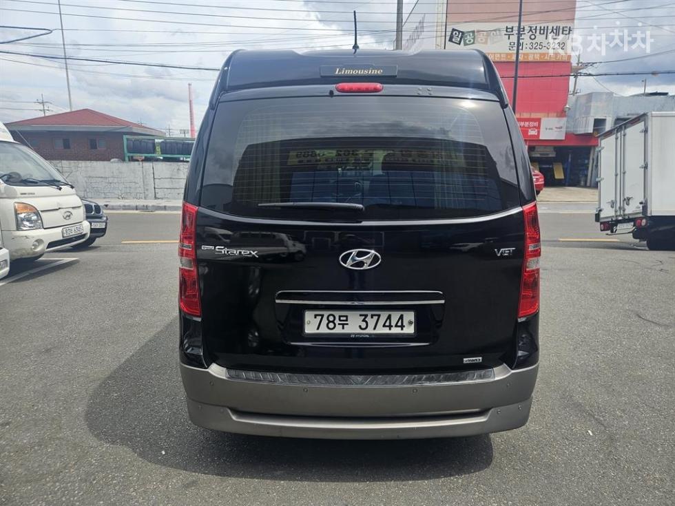 Hyundai Starex — miniaturë 4