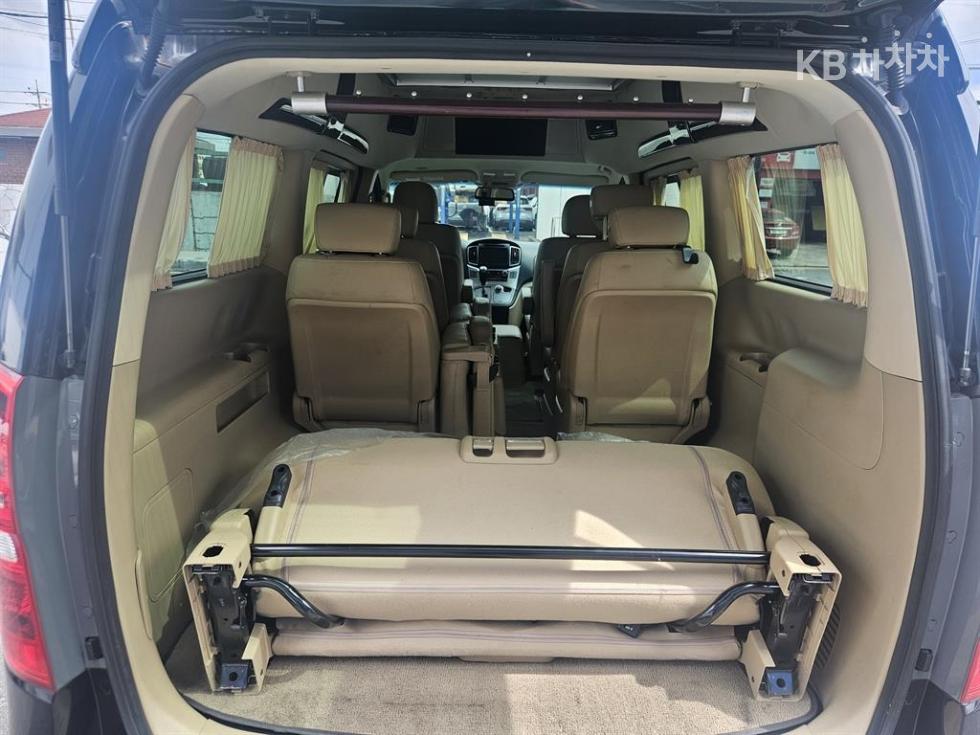Hyundai Starex — miniaturë 7