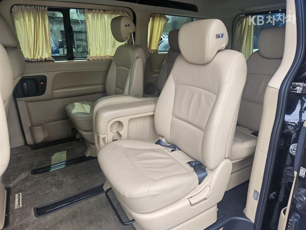 Hyundai Starex — miniaturë 10