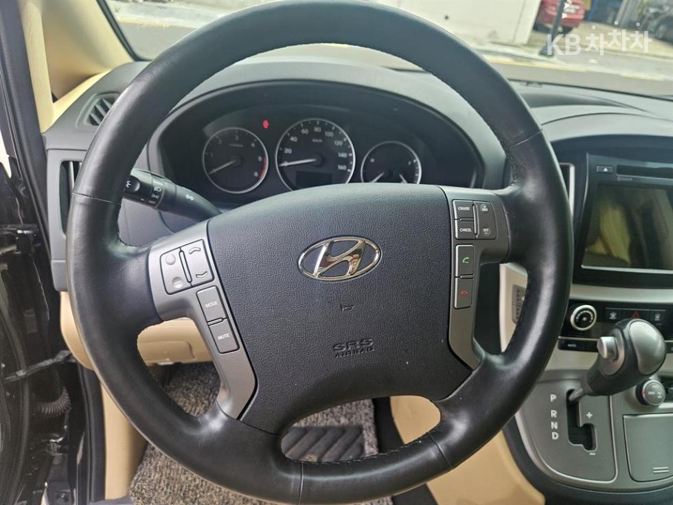 Hyundai Starex — miniaturë 12