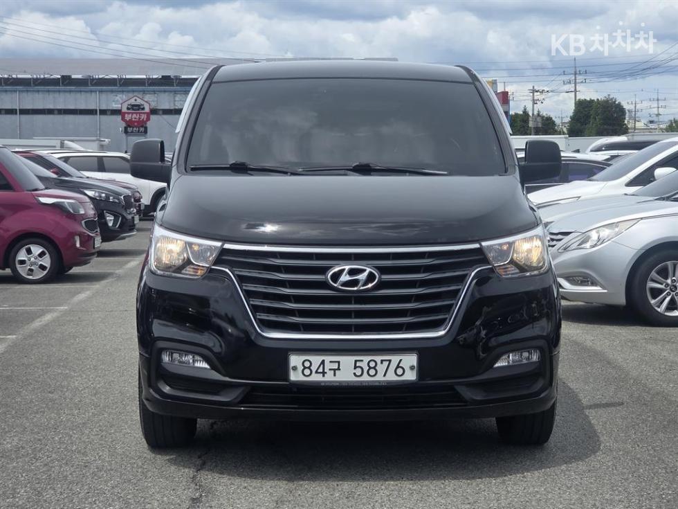 Hyundai Starex — miniaturë 2