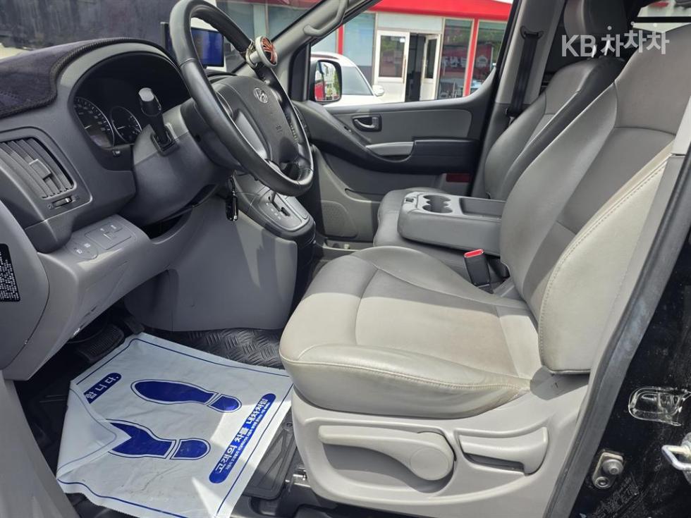 Hyundai Starex — miniaturë 16