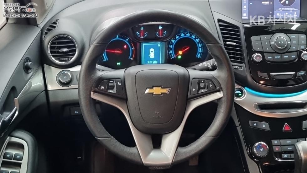Chevrolet Orlando — miniaturë 11