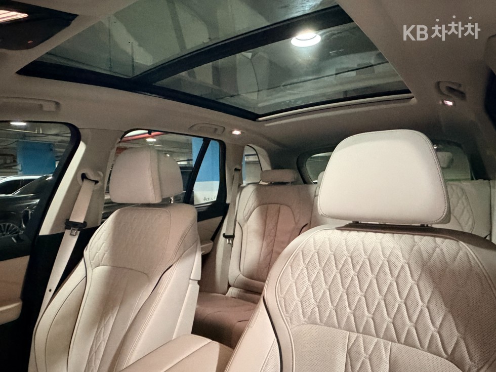 BMW X5 — miniaturë 11