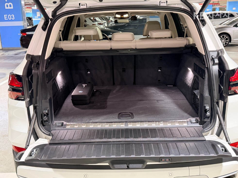 BMW X5 — miniaturë 18