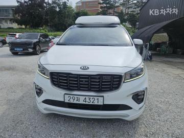 Kia Carnival high-roof-limousine 2.2  diesel 9  seats  noblesse  special — foto 1