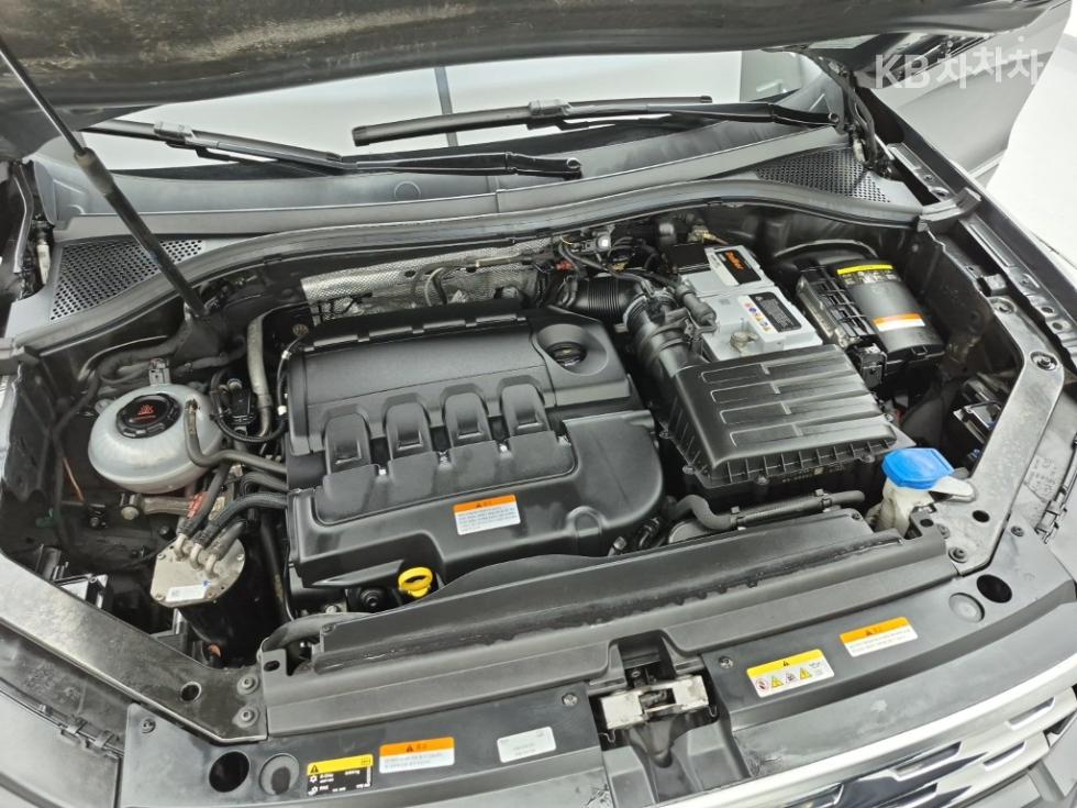 Volkswagen Tiguan — miniaturë 6