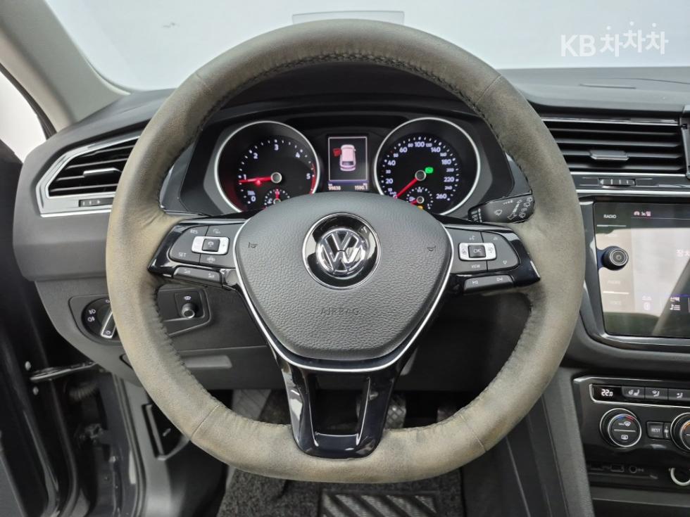 Volkswagen Tiguan — miniaturë 9