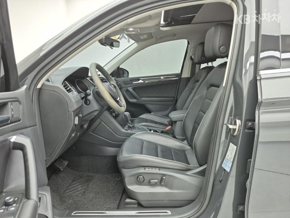 Volkswagen Tiguan — miniaturë 11