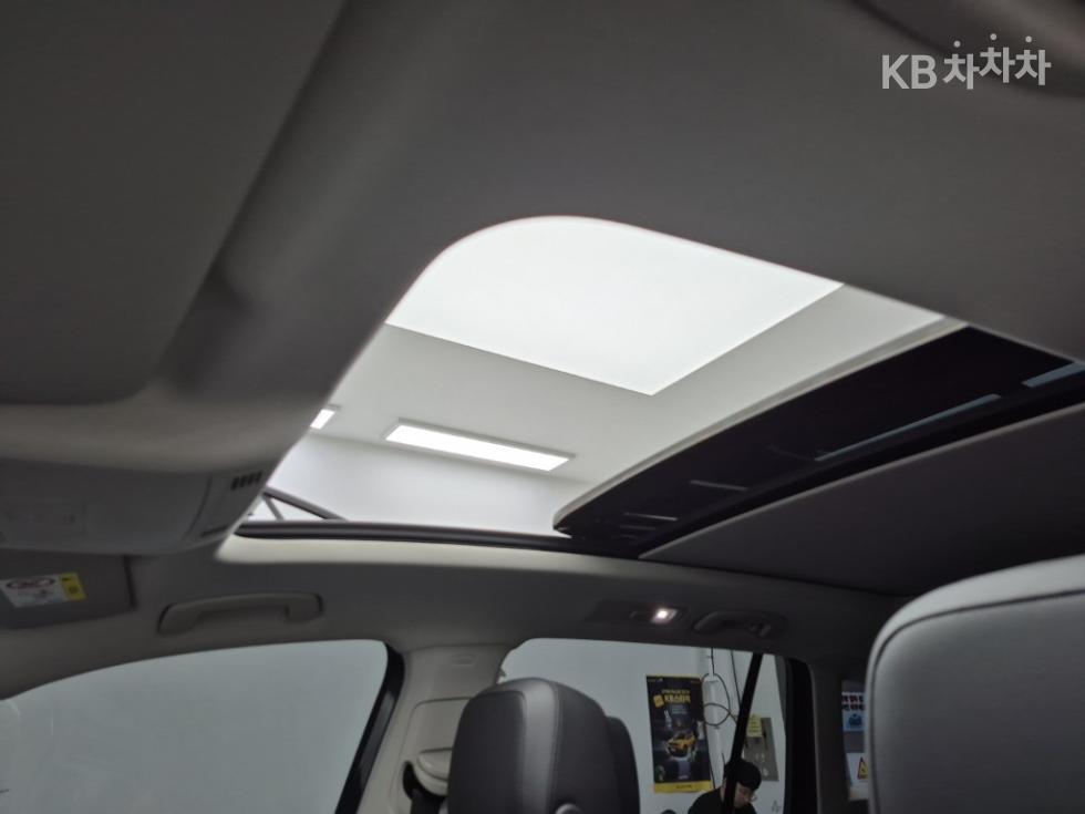 Volkswagen Tiguan — miniaturë 13