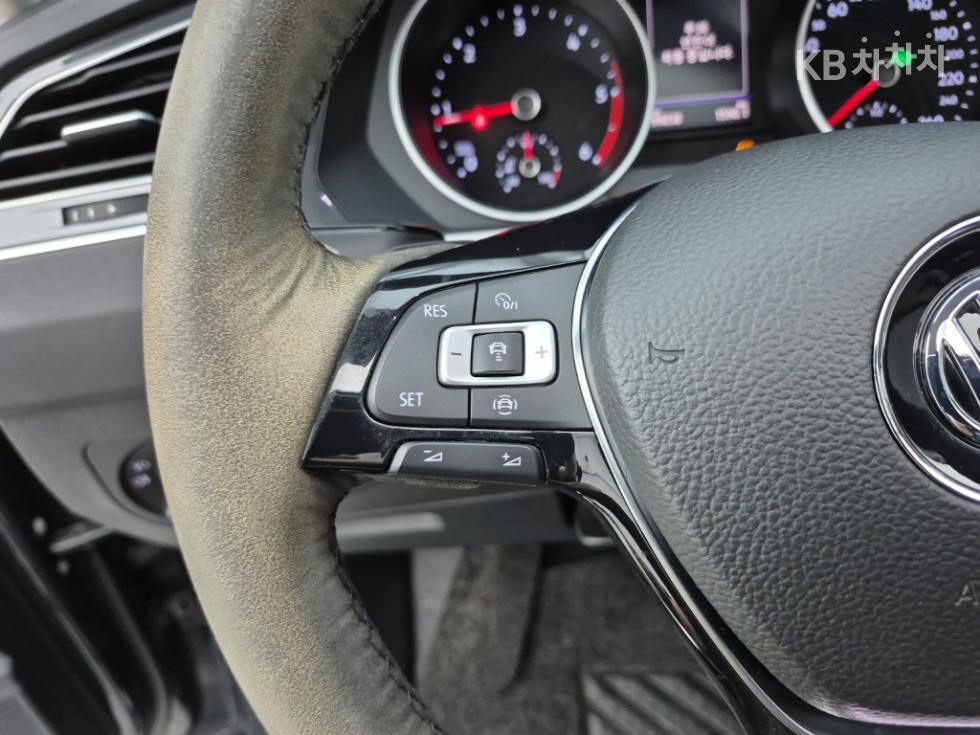 Volkswagen Tiguan — miniaturë 16