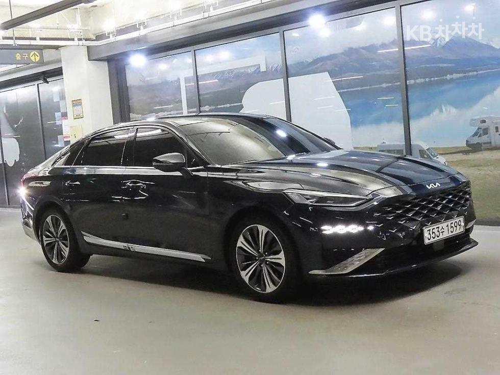 Kia K8