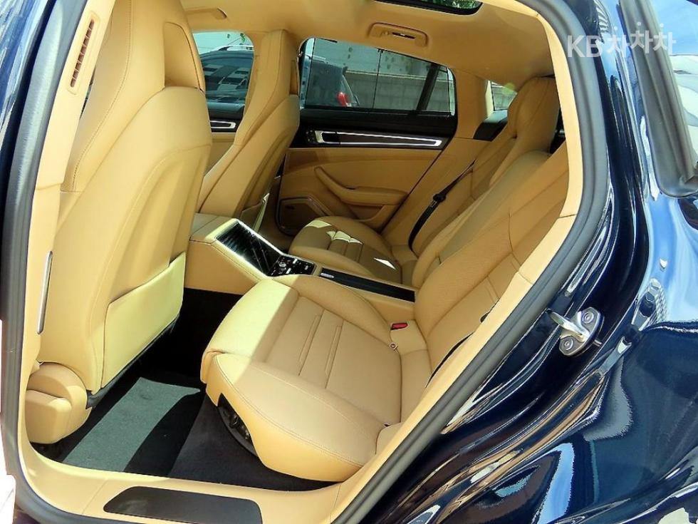 Porsche Panamera — miniaturë 16