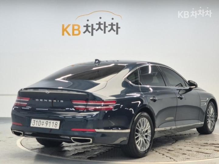 Genesis G80 — miniaturë 3