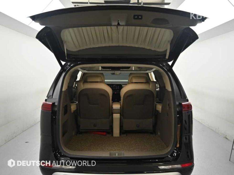 Kia Carnival — miniaturë 19