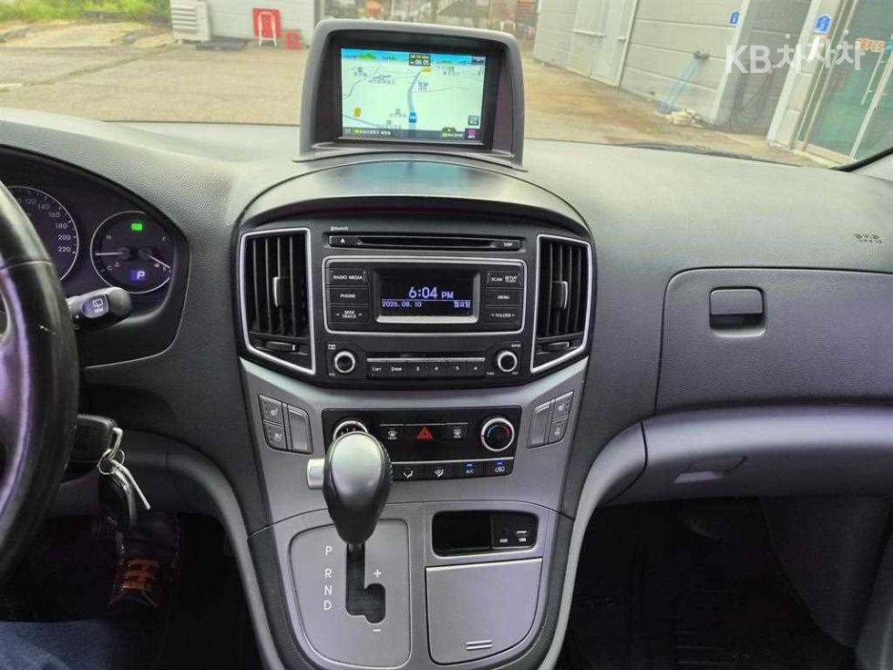 Hyundai Starex — miniaturë 11