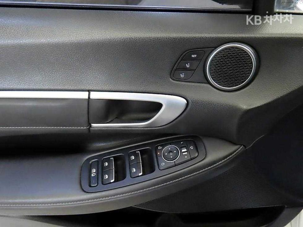 Hyundai Sonata — miniaturë 17