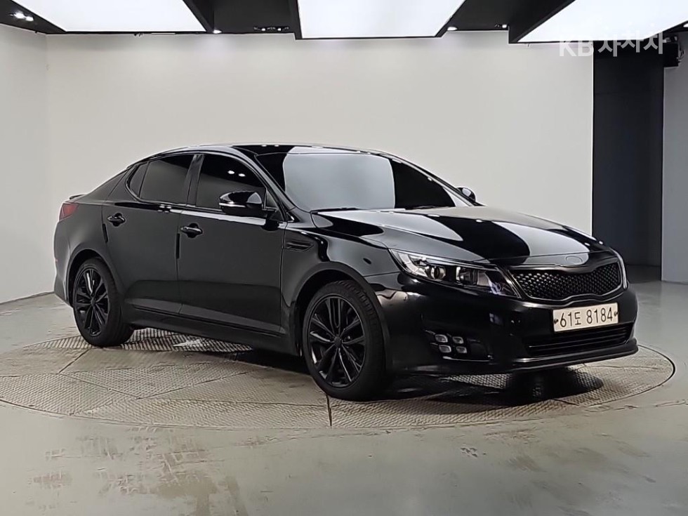 Kia K5 — miniaturë 2