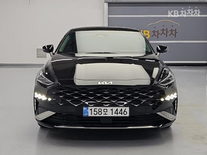 Kia K8 — miniaturë 2