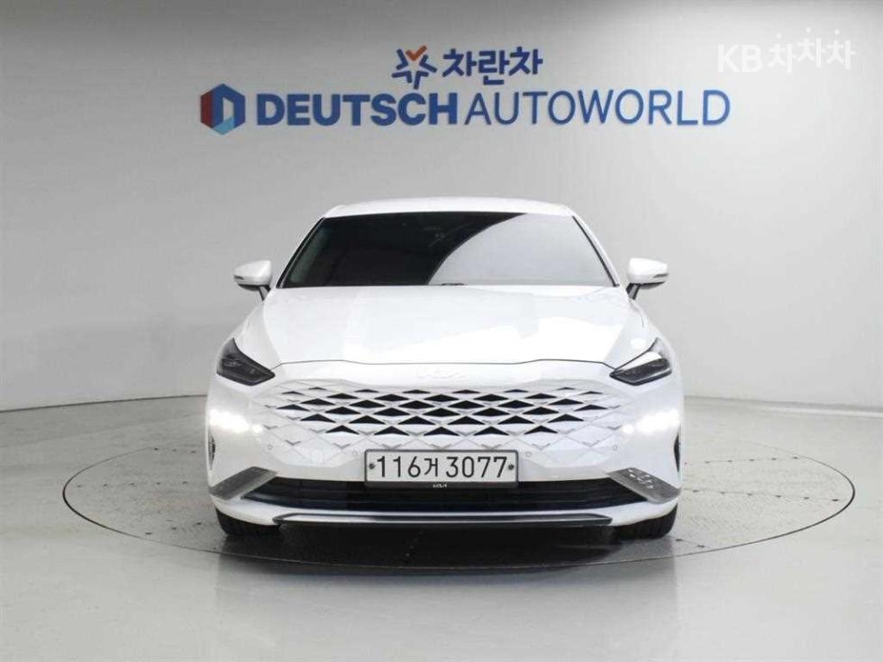 Kia K8 — miniaturë 3