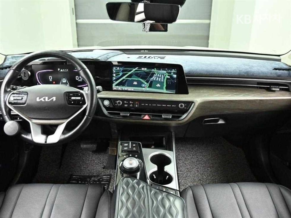 Kia K8 — miniaturë 7