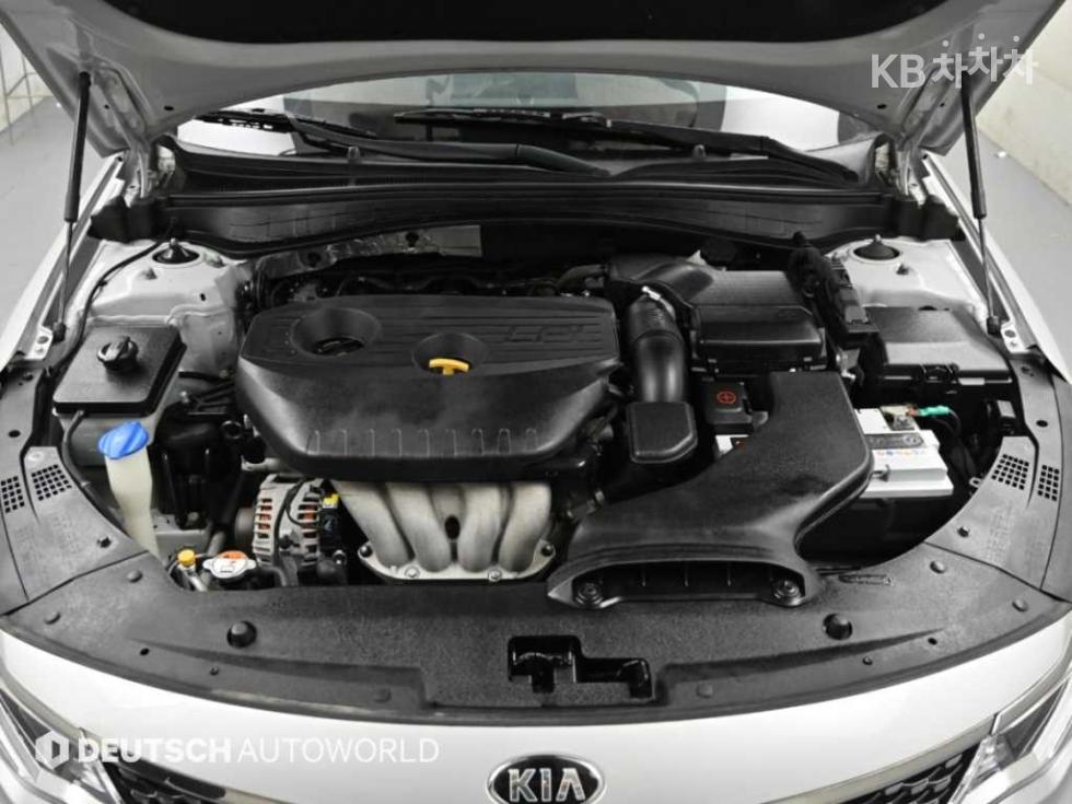 Kia K5 — miniaturë 6
