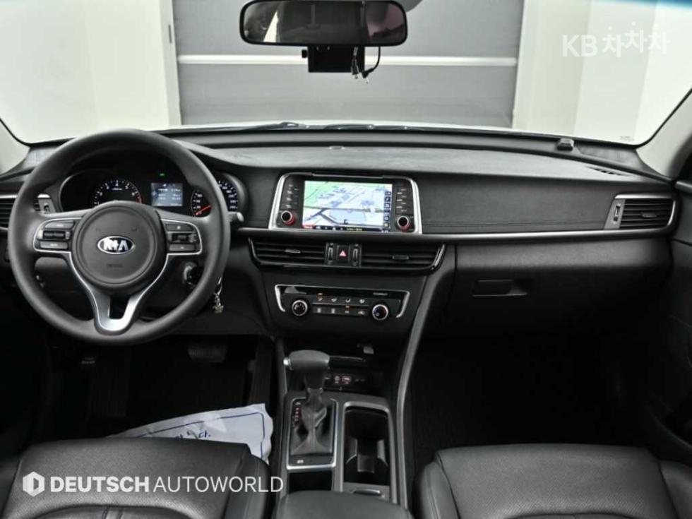 Kia K5 — miniaturë 7