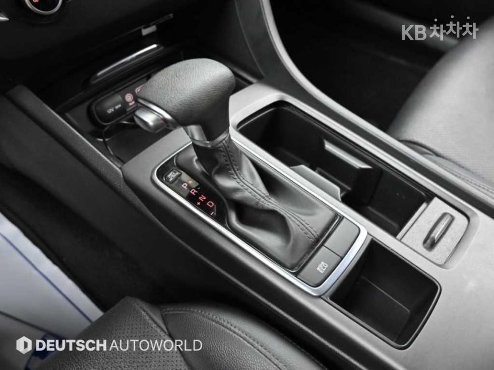 Kia K5 — miniaturë 9