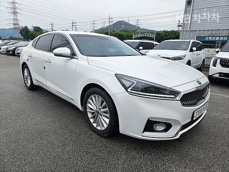 Kia K7 — miniaturë 3