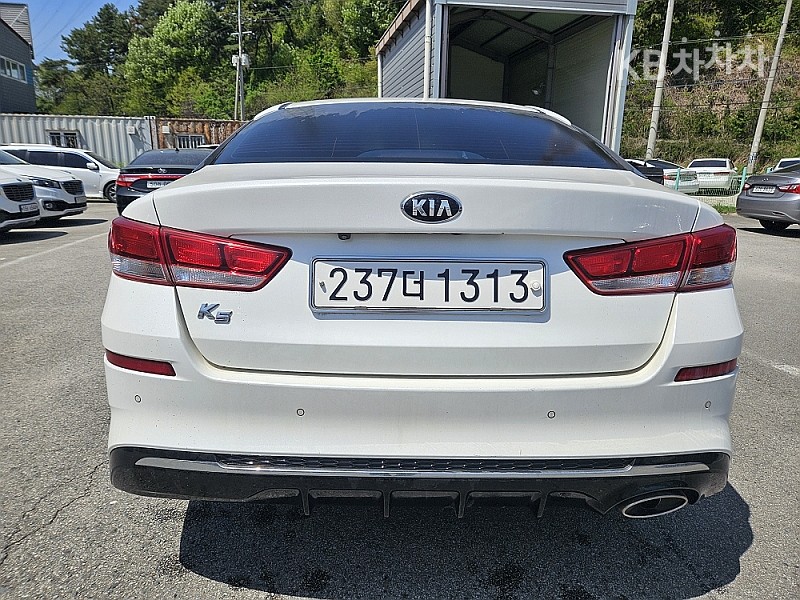 Kia K5 — miniaturë 4