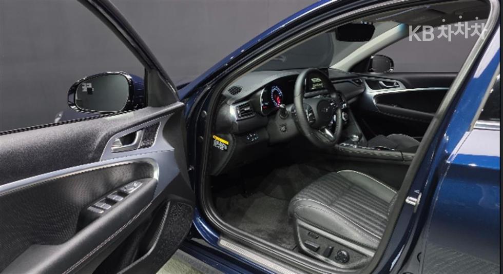 Genesis G70 — miniaturë 15
