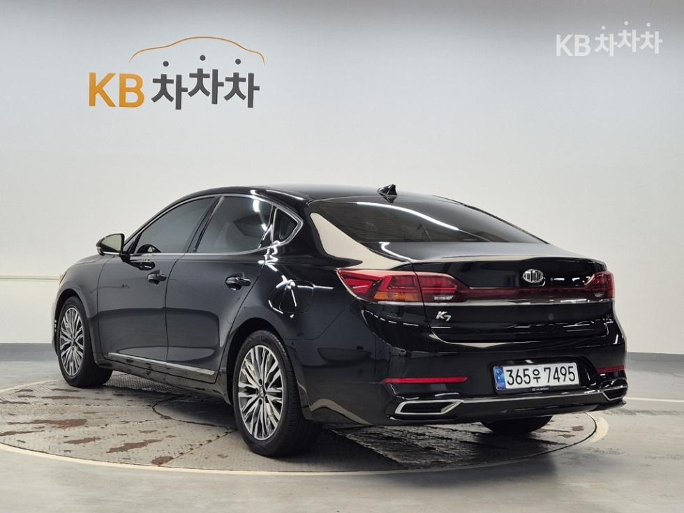 Kia K7 — miniaturë 2